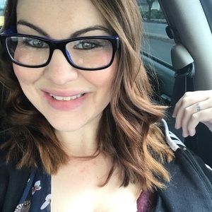 Meet your Posher, Vanessa